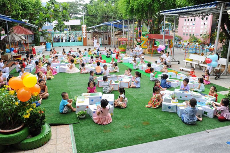 Trường mầm non ở Biên Hòa sử dụng cỏ nhân tạo lót sàn cho sân chơi