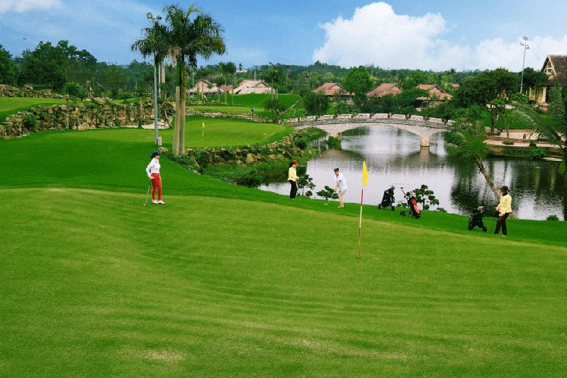 Diện tích tiêu chuẩn của sân golf 9 lỗ có chiều dài ít nhất 2.600 m