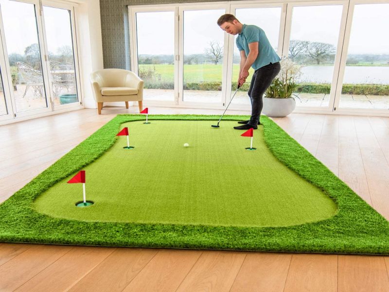 Thảm tập Putting Golf có kích thước nhỏ gọn, dễ dàng di chuyển